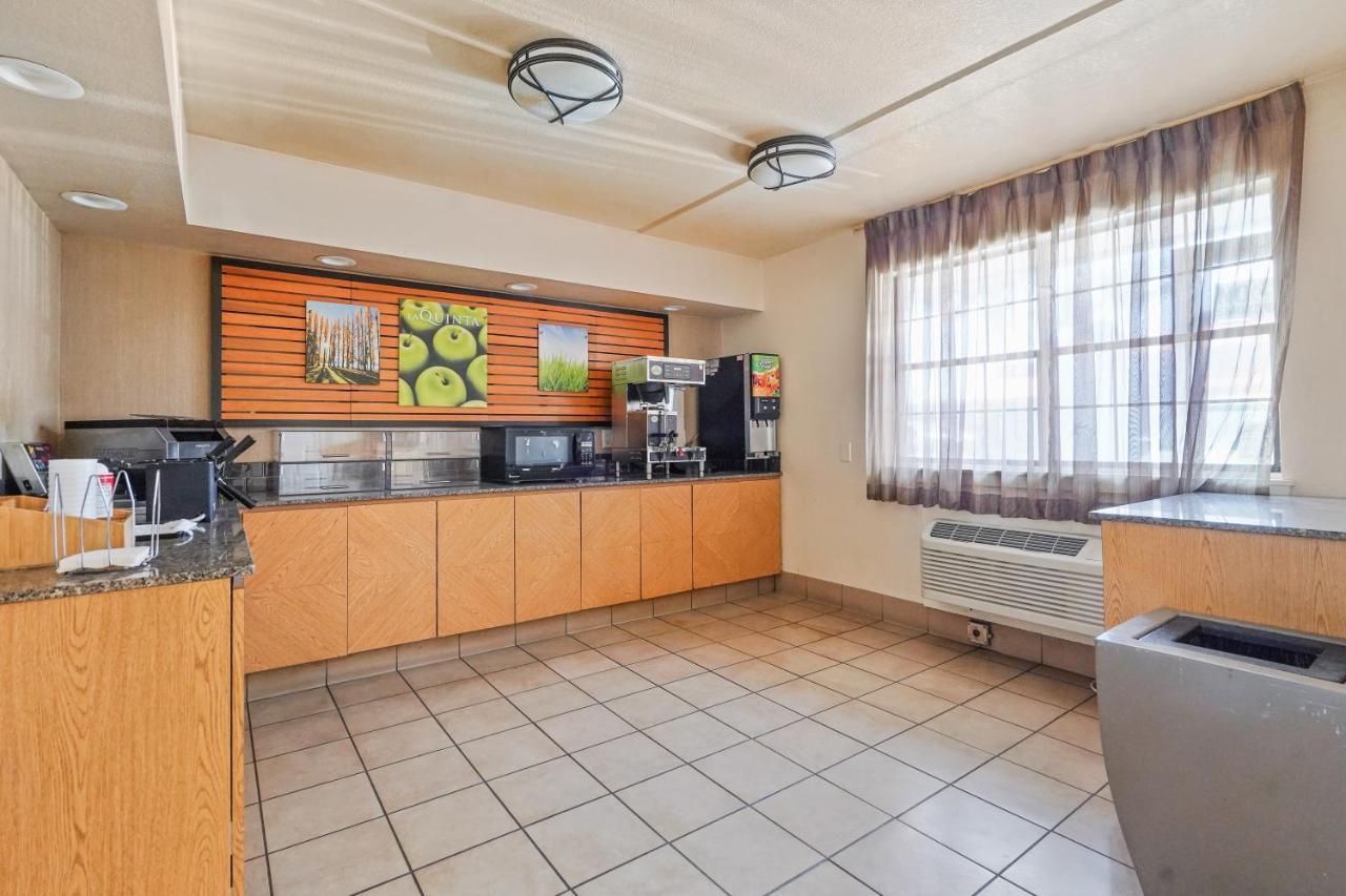 La Quinta Inn By Wyndham Costa Mesa Orange County Eksteriør bilde