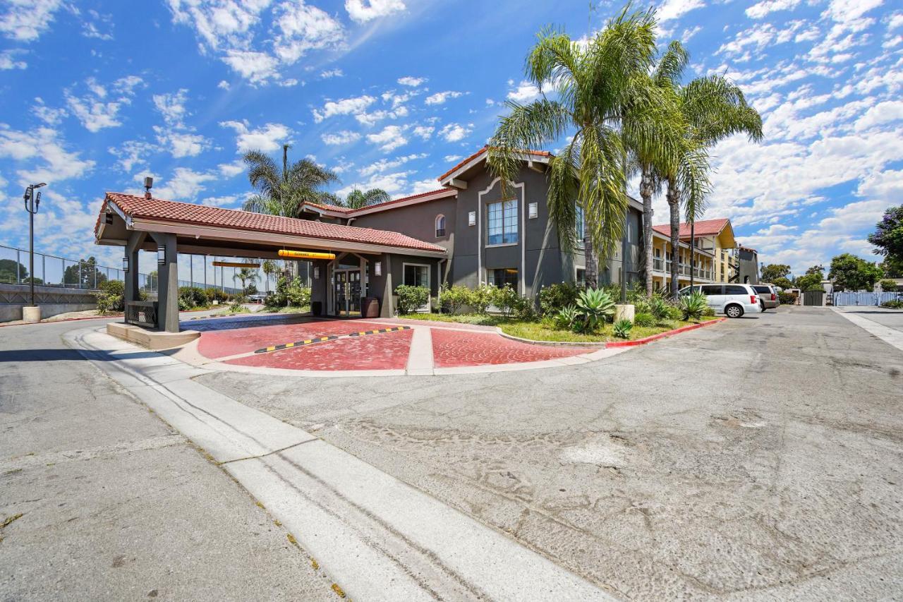 La Quinta Inn By Wyndham Costa Mesa Orange County Eksteriør bilde