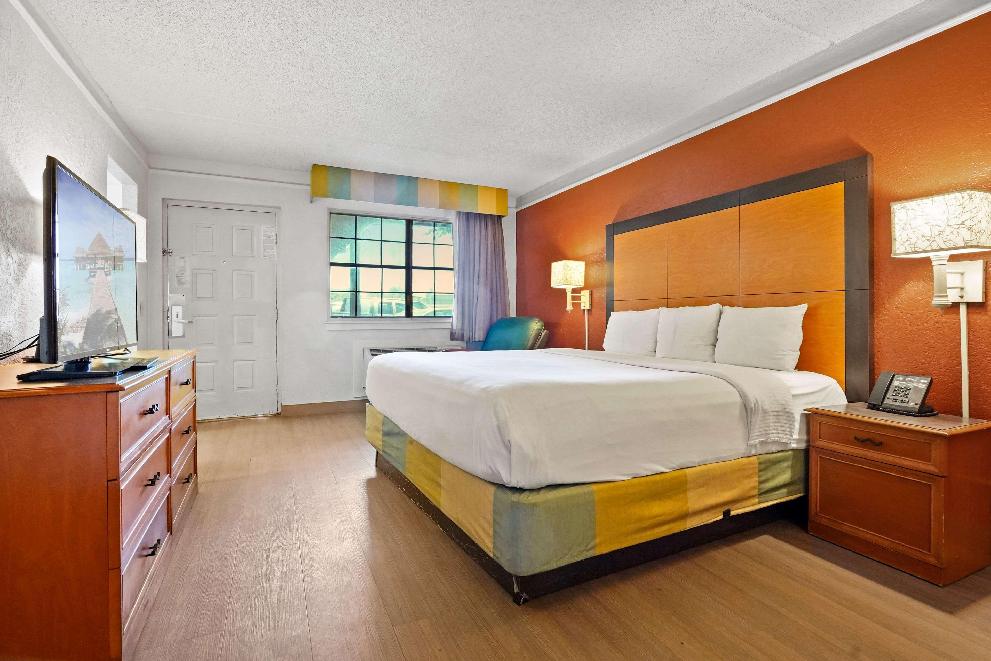 La Quinta Inn By Wyndham Costa Mesa Orange County Eksteriør bilde
